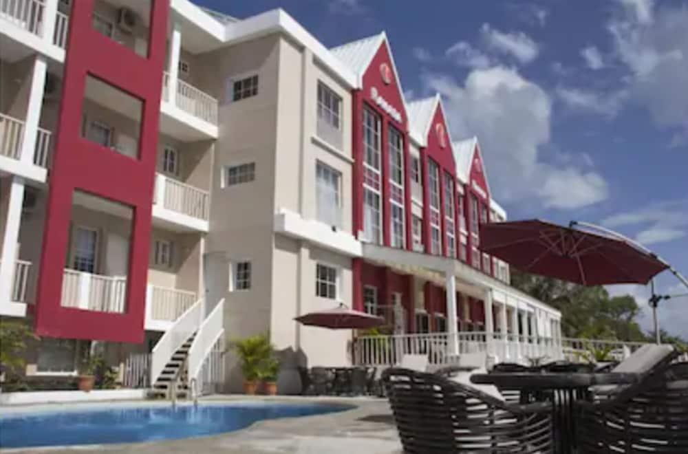 Ramada Tikal Isla De Flores Hotel Extérieur photo
